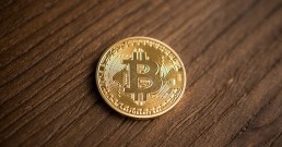 A coin which signifies 'bitcoin'